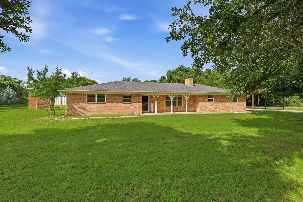 101 Pleasant Valley Lane, Weatherford, TX 76087 - #1