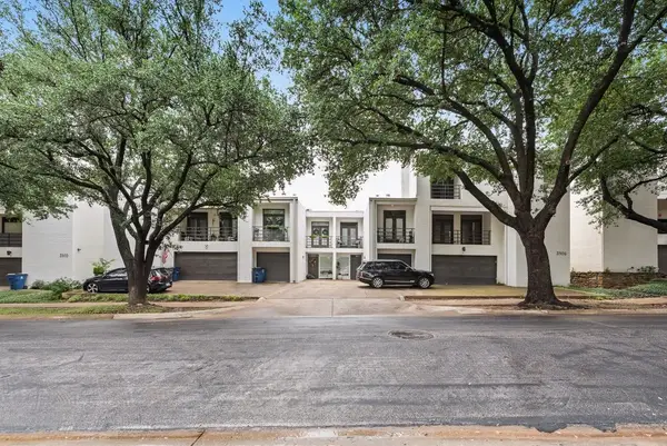 3906 Buena Vista Street #18, Dallas, TX 75204