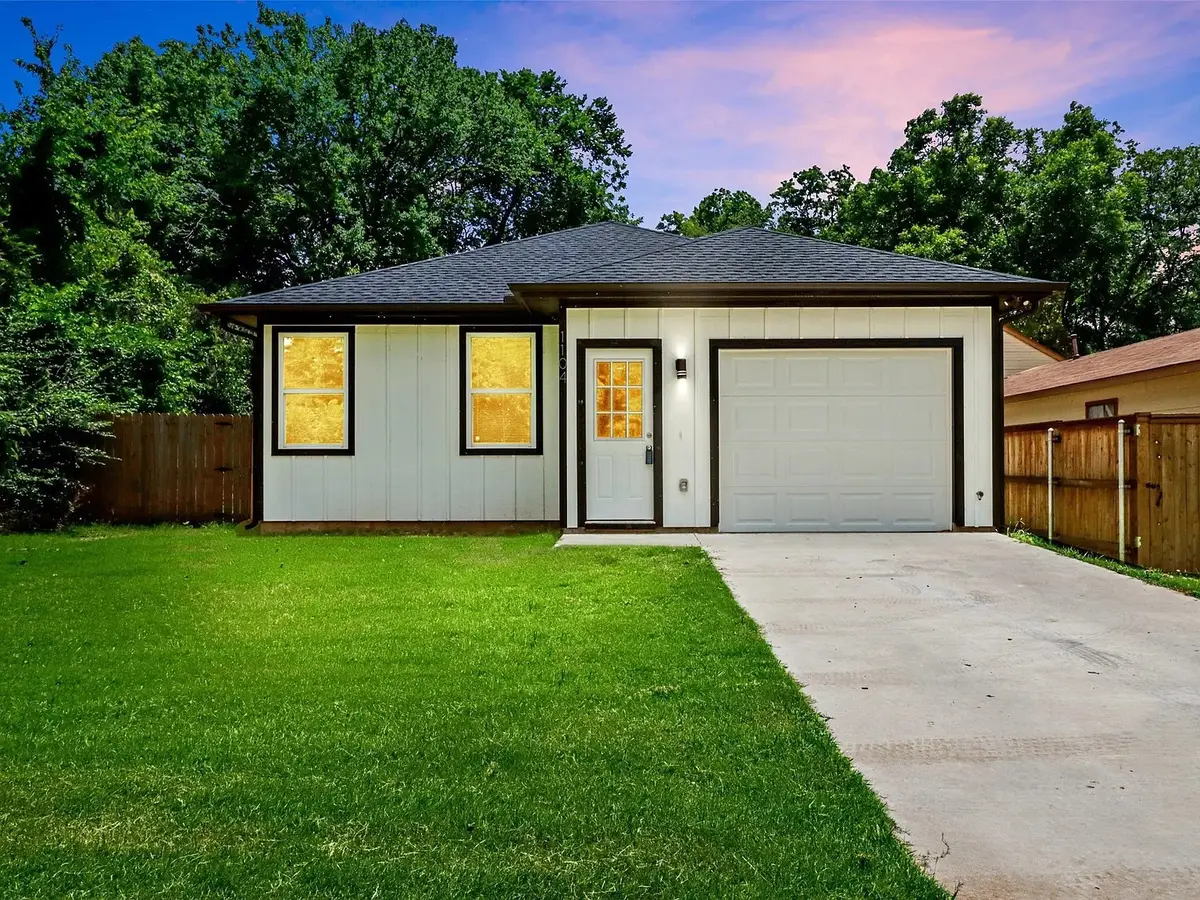 1104 W Elm Street, Denison, TX 75020 - #1
