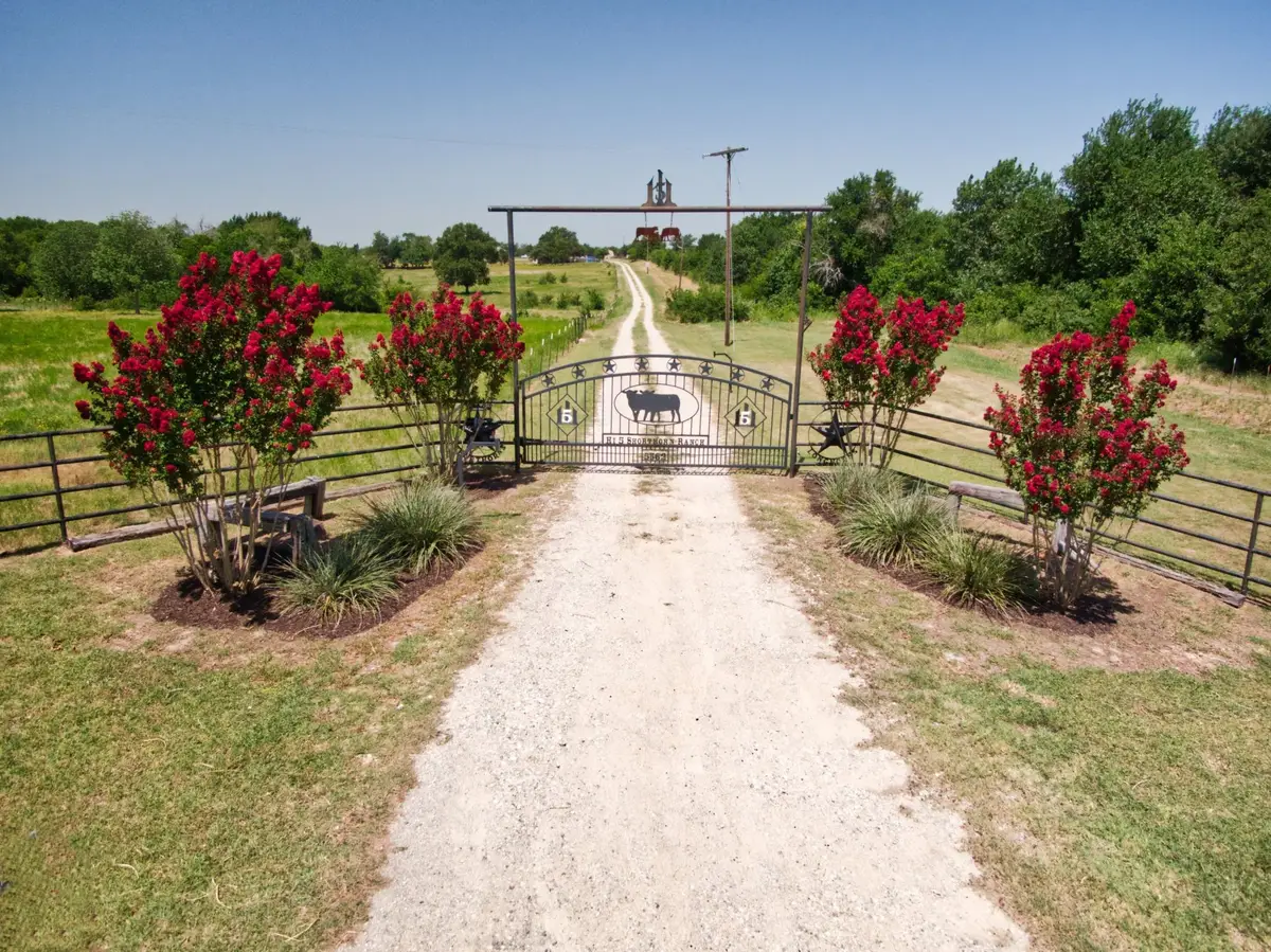 5562 County Road 1037, Celeste, TX 75423 - #1