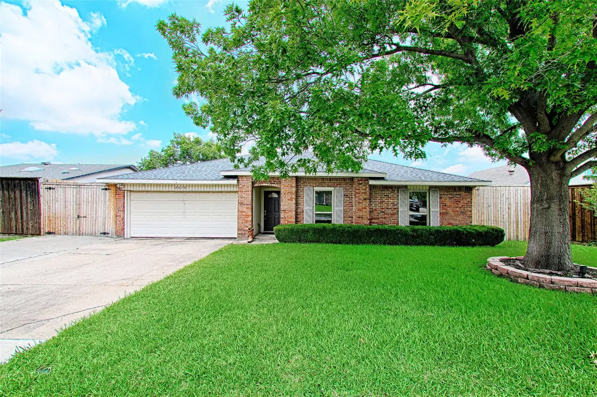 2511 Via Avenida, Carrollton, TX 75006 - #1