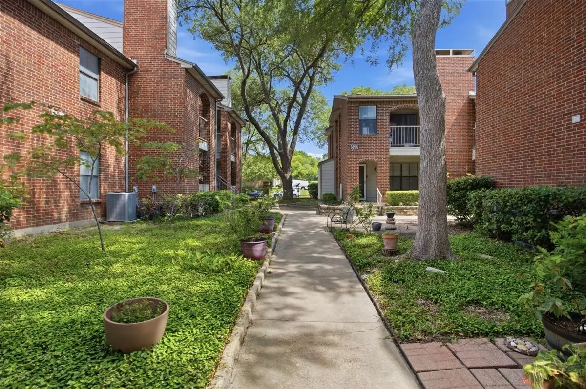 3205 Donnelly #202, Fort Worth, TX 76107 - #1
