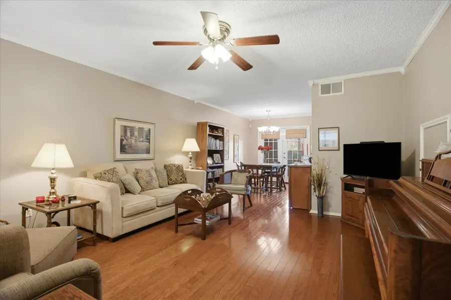 3205 Donnelly #202, Fort Worth, TX 76107 - #3