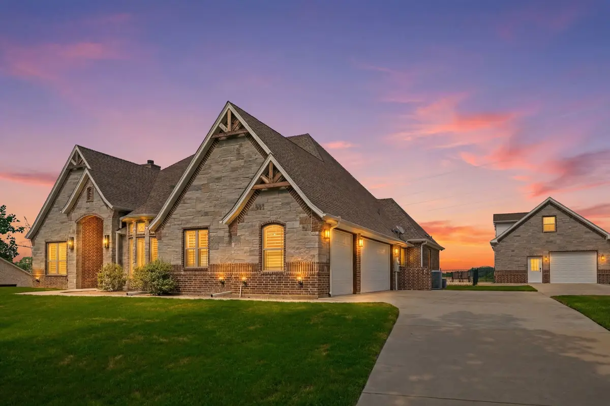 318 Arapahoe Ridge, Weatherford, TX 76087 - #1