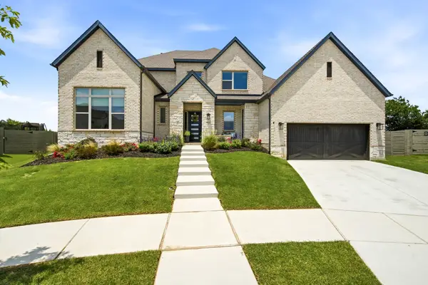 2033 Longspur Drive, Argyle, TX 76226