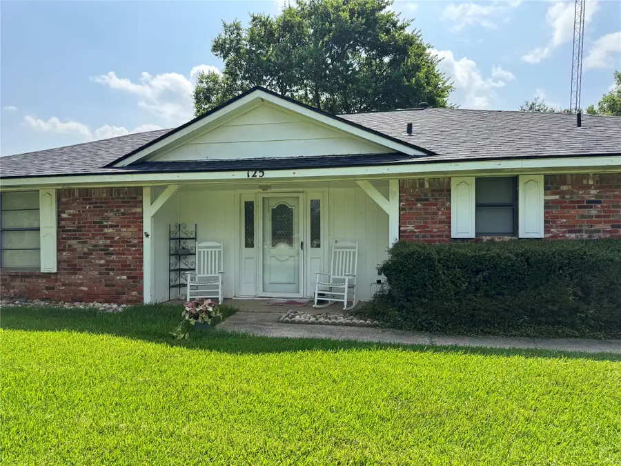 125 Hollie Drive, Red Oak, TX 75154 - #2