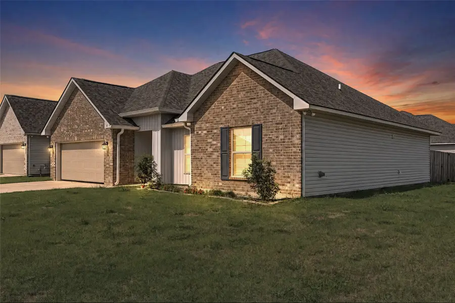 11 Venecia Court, Bossier City, LA 71111 - #2