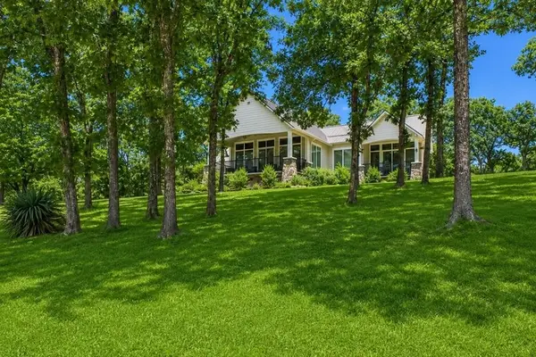 8307 Charlya Drive, Athens, TX 75752