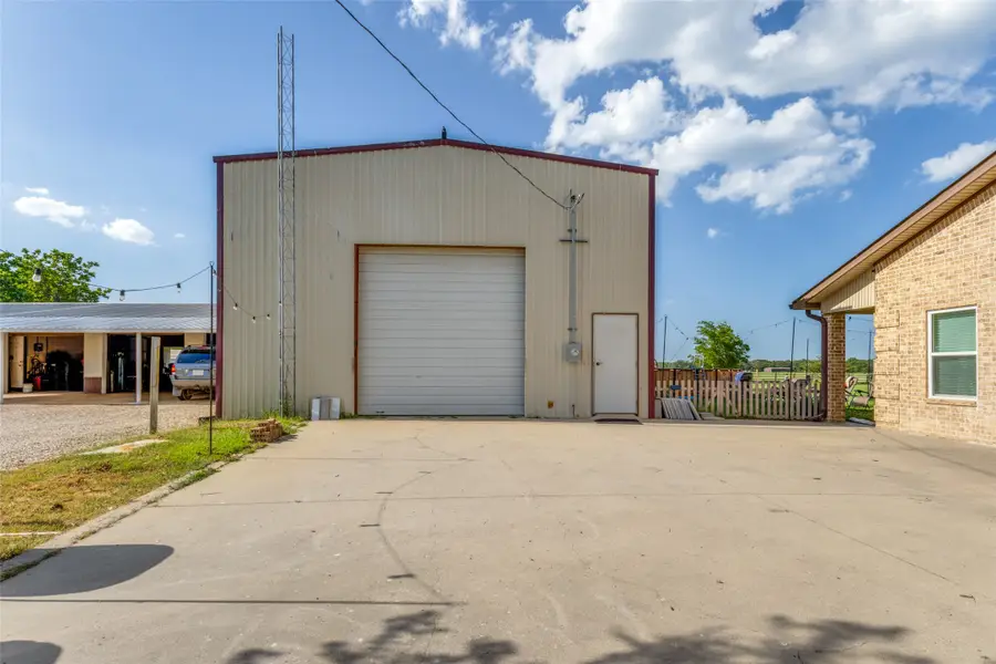 1590 Farm Road 2352, Sumner, TX 75486 - #3