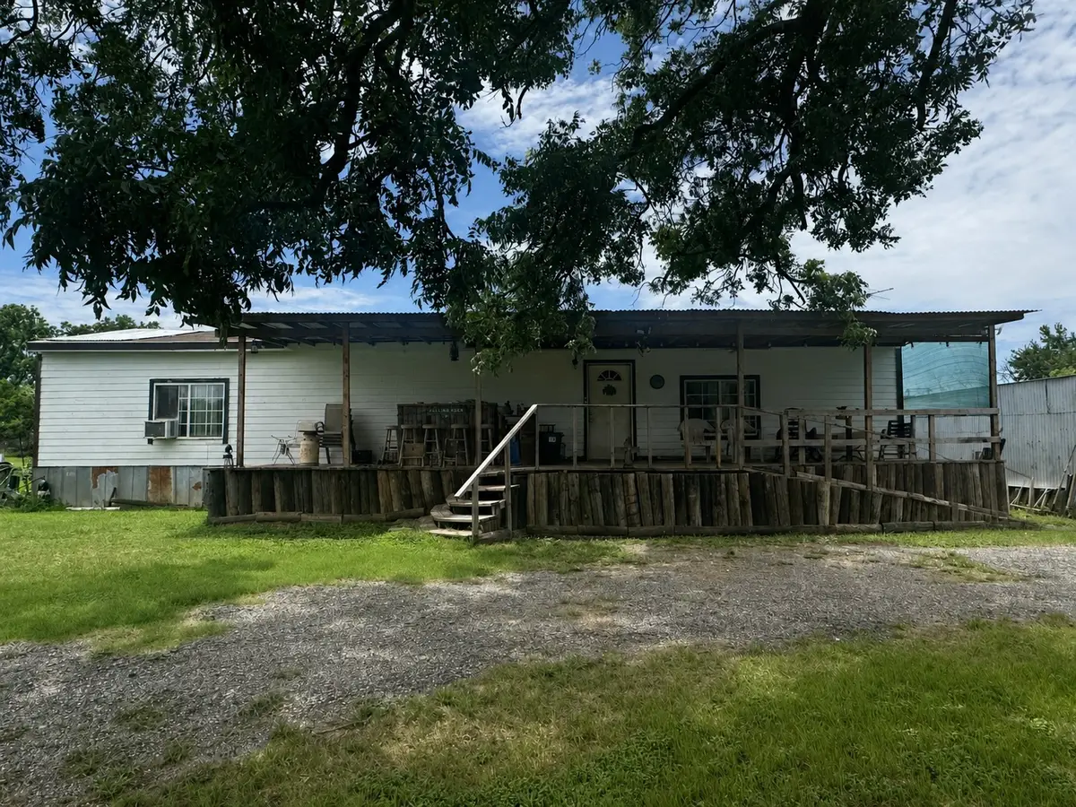 118 Rommel Court, Springtown, TX 76082 - #1