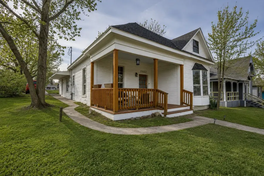 1322 Sears Street W, Denison, TX 75020 - #2