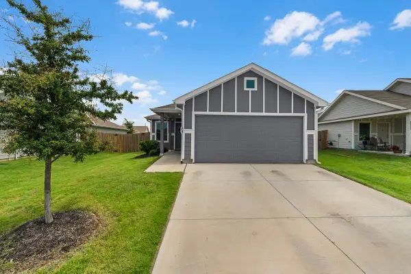 2812 Slatewood Drive, Fort Worth, TX 76179