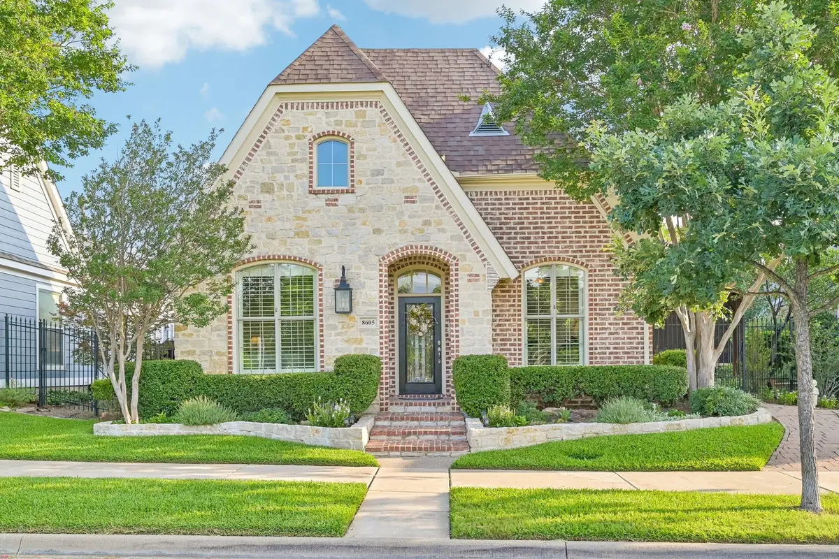 8605 Nichols Way, North Richland Hills, TX 76180 - #1