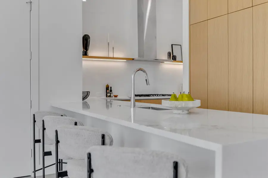 610 N Oak Cliff Boulevard #202, Dallas, TX 75208 - #2