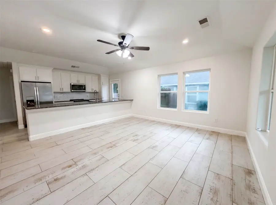 709 W Hull Street, Denison, TX 75020 - #3