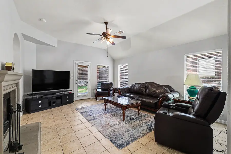 8586 Robertson Drive, Frisco, TX 75036 - #2
