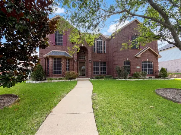 3014 Saint Amanda Drive, Mansfield, TX 76063