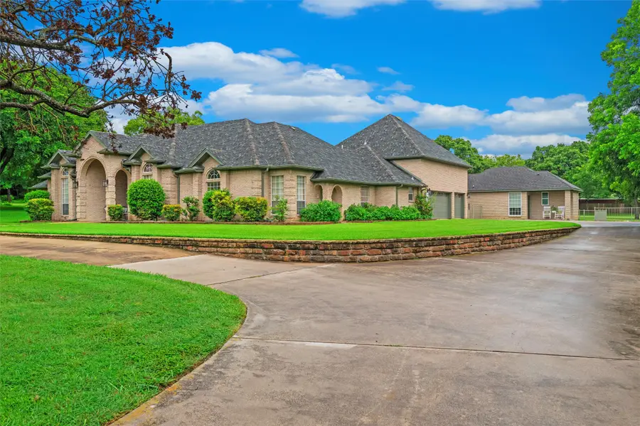 1718 Wanda Way, Arlington, TX 76001 - #2