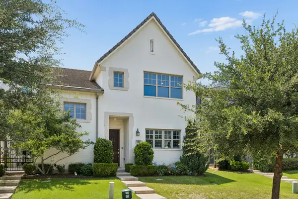 520 Sheer Bliss Lane, Fort Worth, TX 76114