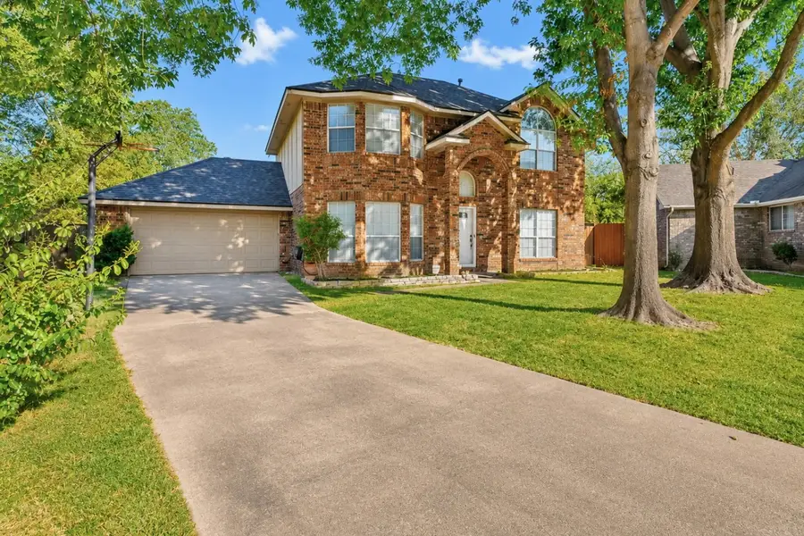 2505 Classic Court W, Bedford, TX 76021 - #2