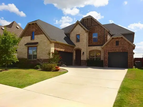 10817 Pedernales Falls Drive, Flower Mound, TX 76226