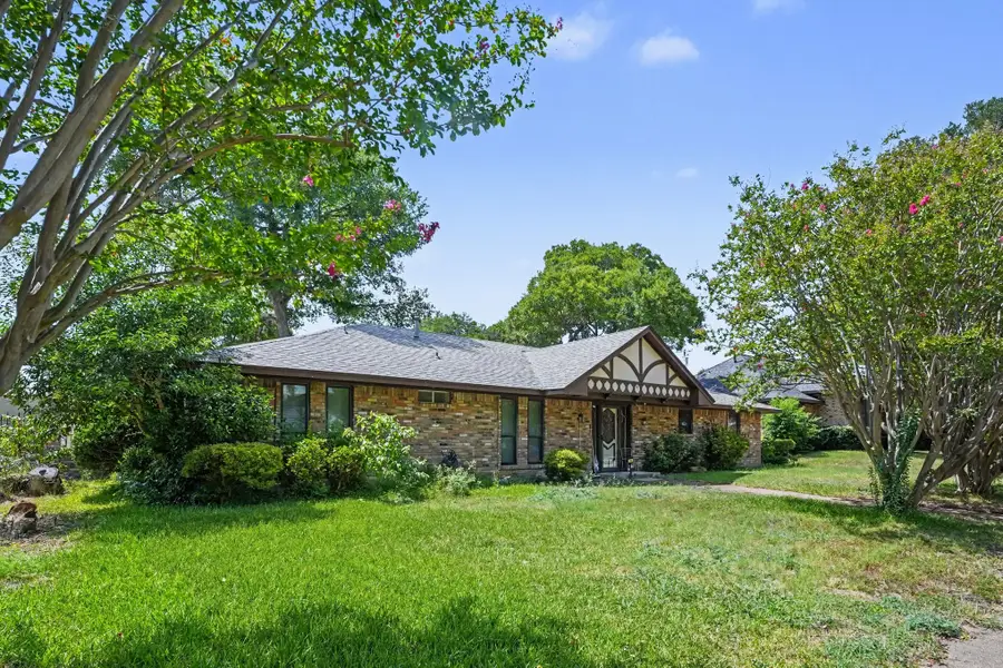 1215 Thunderbrook Drive, Desoto, TX 75115 - #3