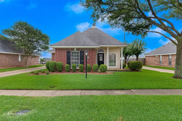 2003 Belle Haven Drive, Bossier City, LA 71111