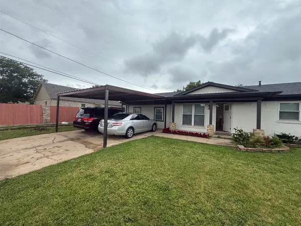 5905 Saramac Drive, Watauga, TX 76148
