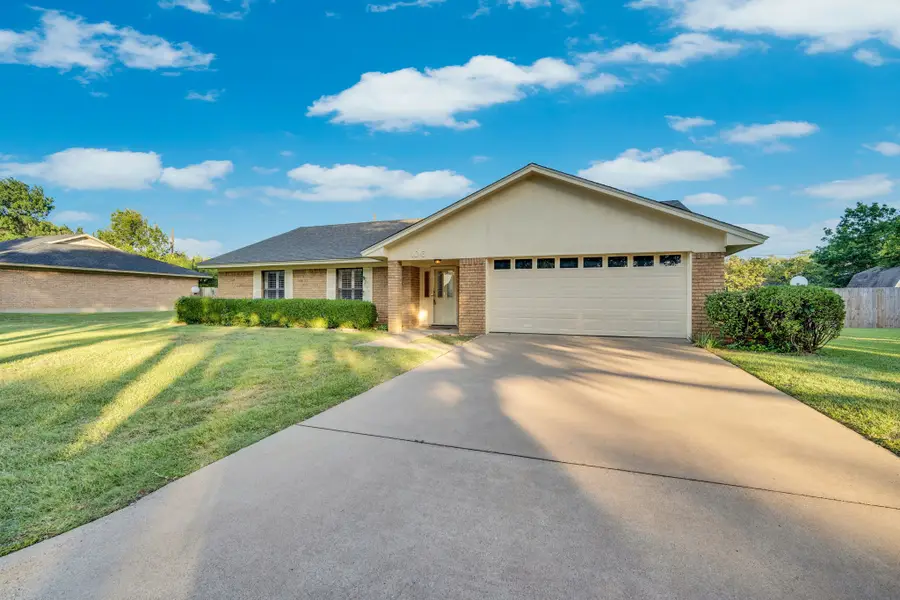 106 Garland Drive, Hillsboro, TX 76645 - #3