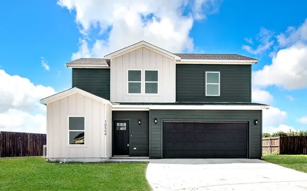 10504 Ruffin Drive, Fort Worth, TX 76131