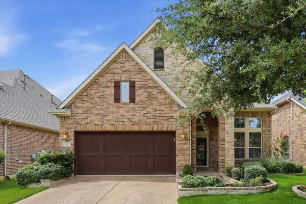 2713 Cole Castle Drive, Lewisville, TX 75056