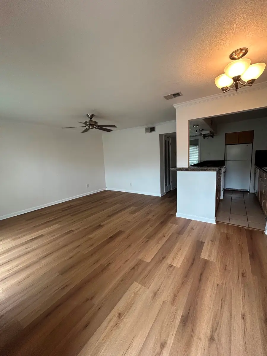 4112 Bowser Avenue #210, Dallas, TX 75219 - #3