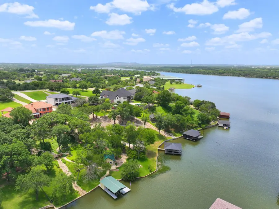 2002 W Emerald Bend Court, Granbury, TX 76049 - #3
