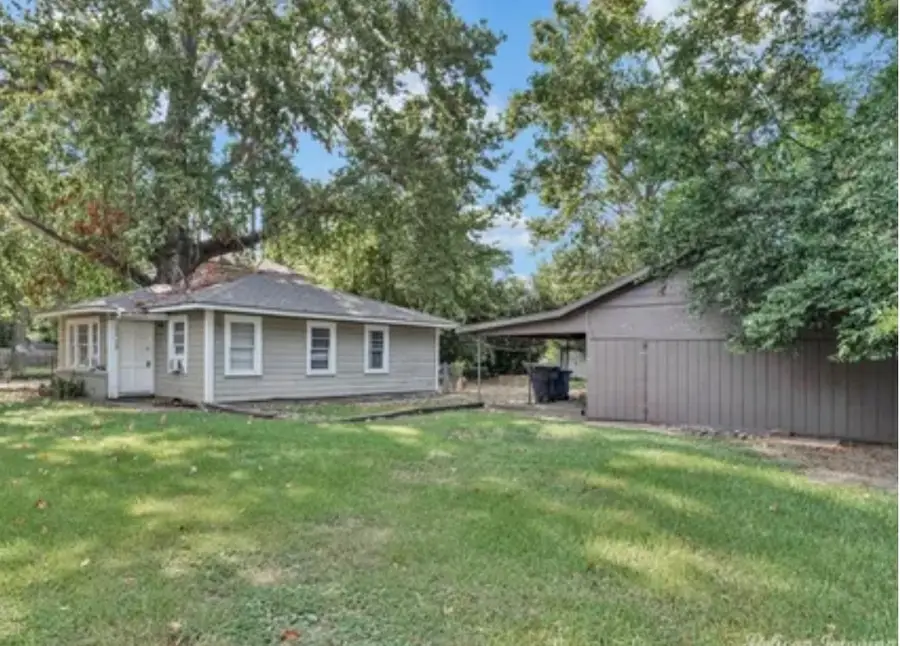 111 E Fairview Street, Shreveport, LA 71104 - #2