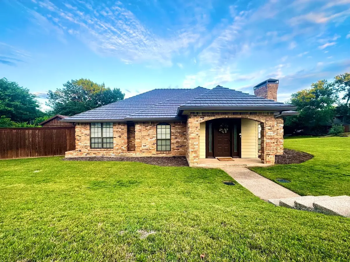 8712 Lake Country Drive, Fort Worth, TX 76179 - #1