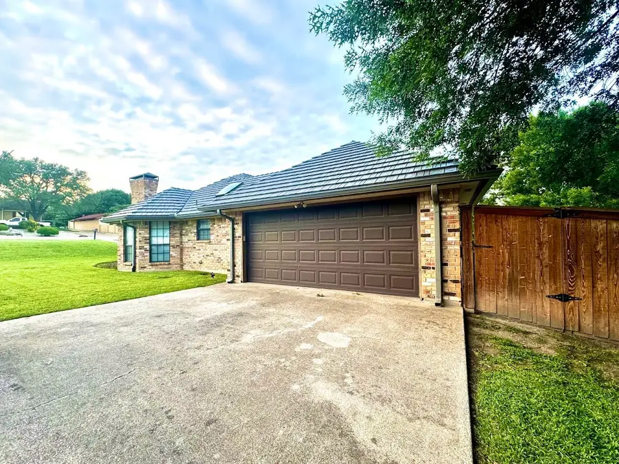 8712 Lake Country Drive, Fort Worth, TX 76179 - #2
