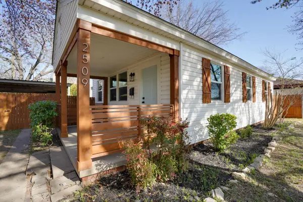 2509 Littlepage Street, Fort Worth, TX 76107