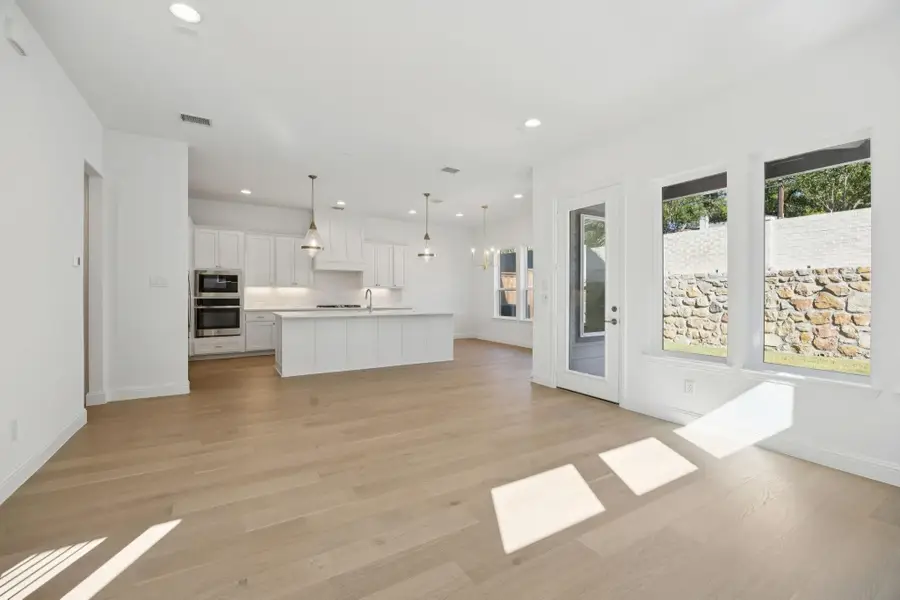 9676 Mav Lane, Dallas, TX 75238 - #2