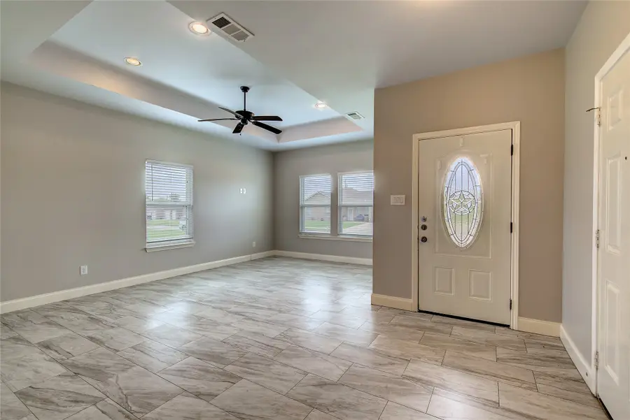 4802 Jefferson Street, Greenville, TX 75401 - #3