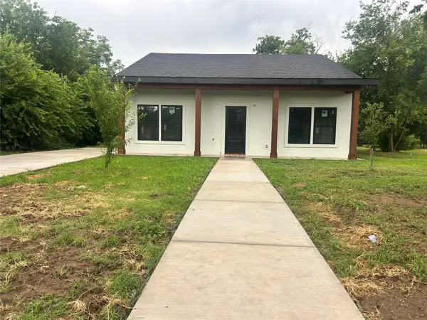 307 W Oak, Olney, TX 76374
