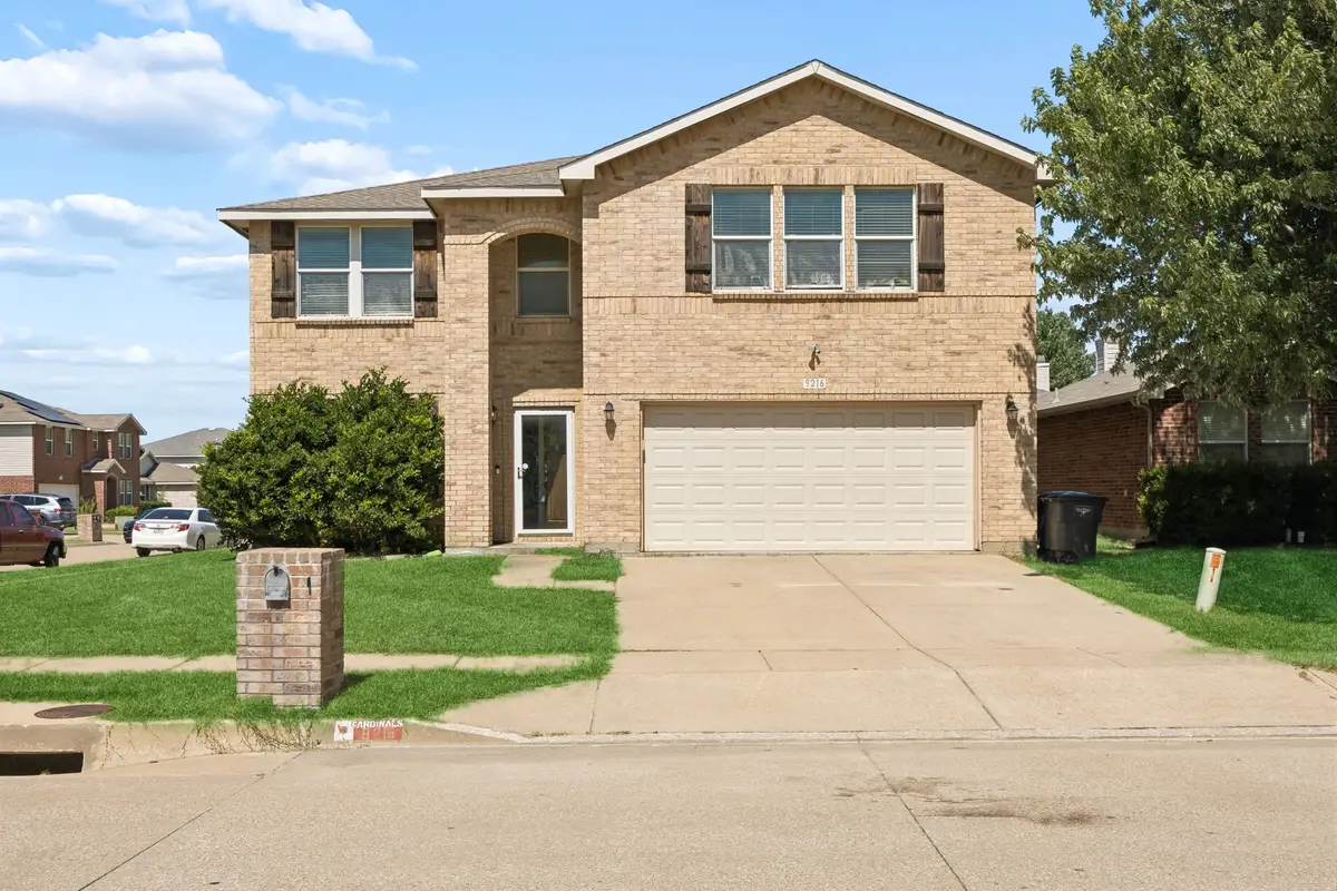 9216 Old Clydesdale Drive, Fort Worth, TX 76123 - #1