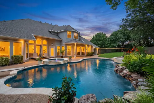 805 Longford Drive, Southlake, TX 76092