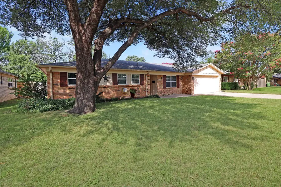 5409 Topper Drive, North Richland Hills, TX 76180 - #2