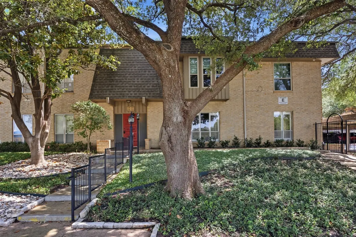 4320 Bellaire Drive S #225W, Fort Worth, TX 76109 - #1