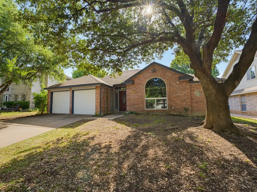 7512 Lake Arrowhead Drive, Fort Worth, TX 76137 - #2
