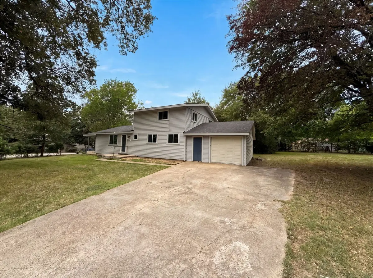 123 E Merry Way, Gun Barrel City, TX 75156 - #1