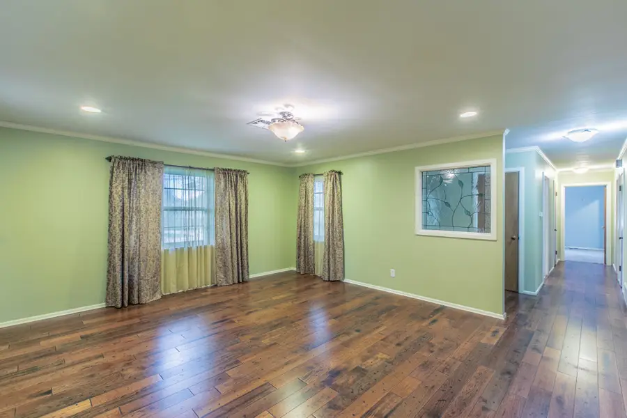 519 1st Street, Hewitt, TX 76643 - #2