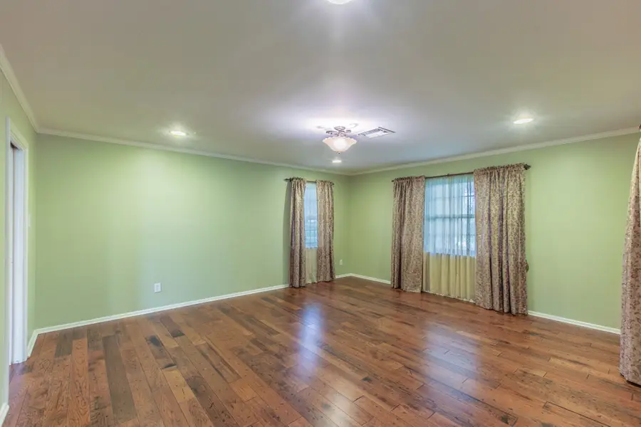 519 1st Street, Hewitt, TX 76643 - #3