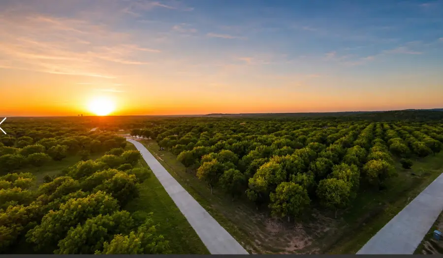 2537 Buckskin Drive, Granbury, TX 76049 - #2