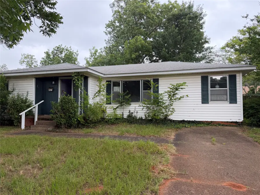 1017 Deaton Street, Jacksonville, TX 75766 - #2